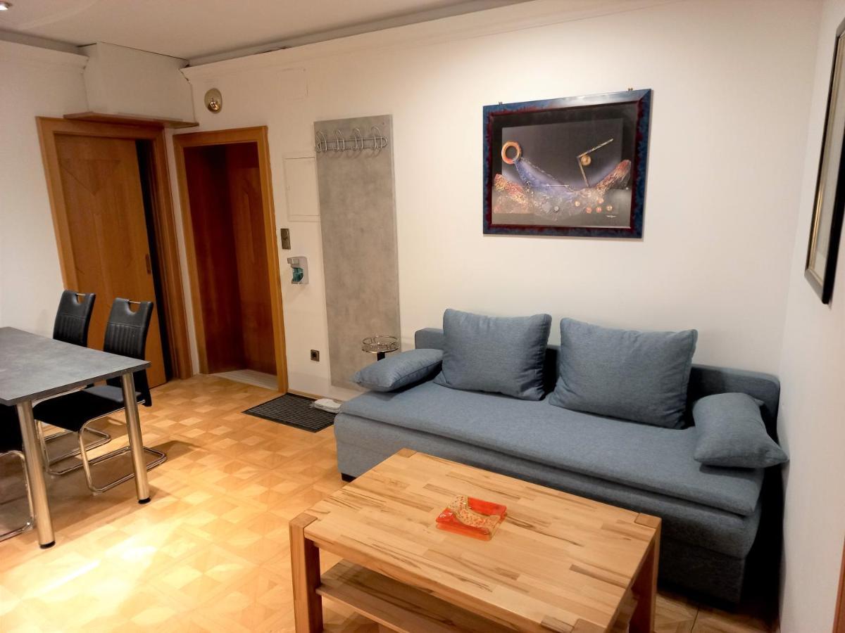Apartments Peter Wina Bagian luar foto