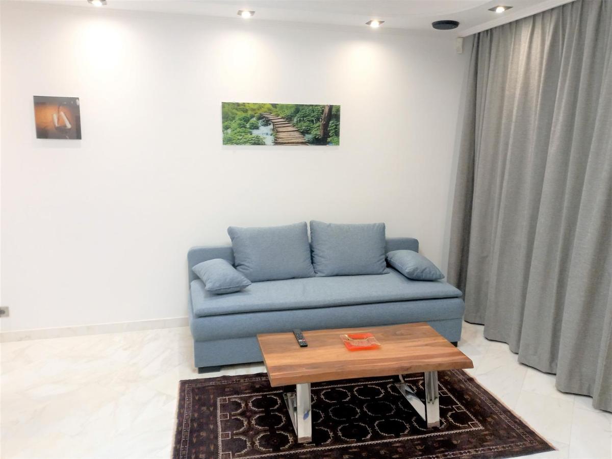 Apartments Peter Wina Bagian luar foto